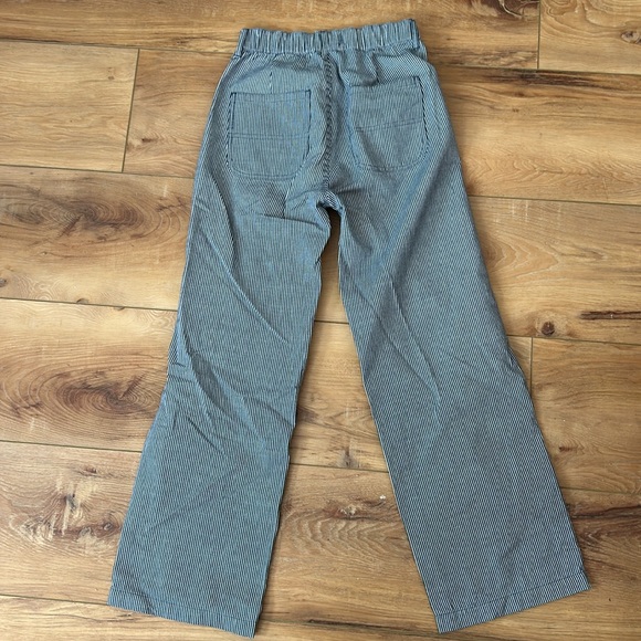 Mollusk women’s painter pants - Picture 2 of 3